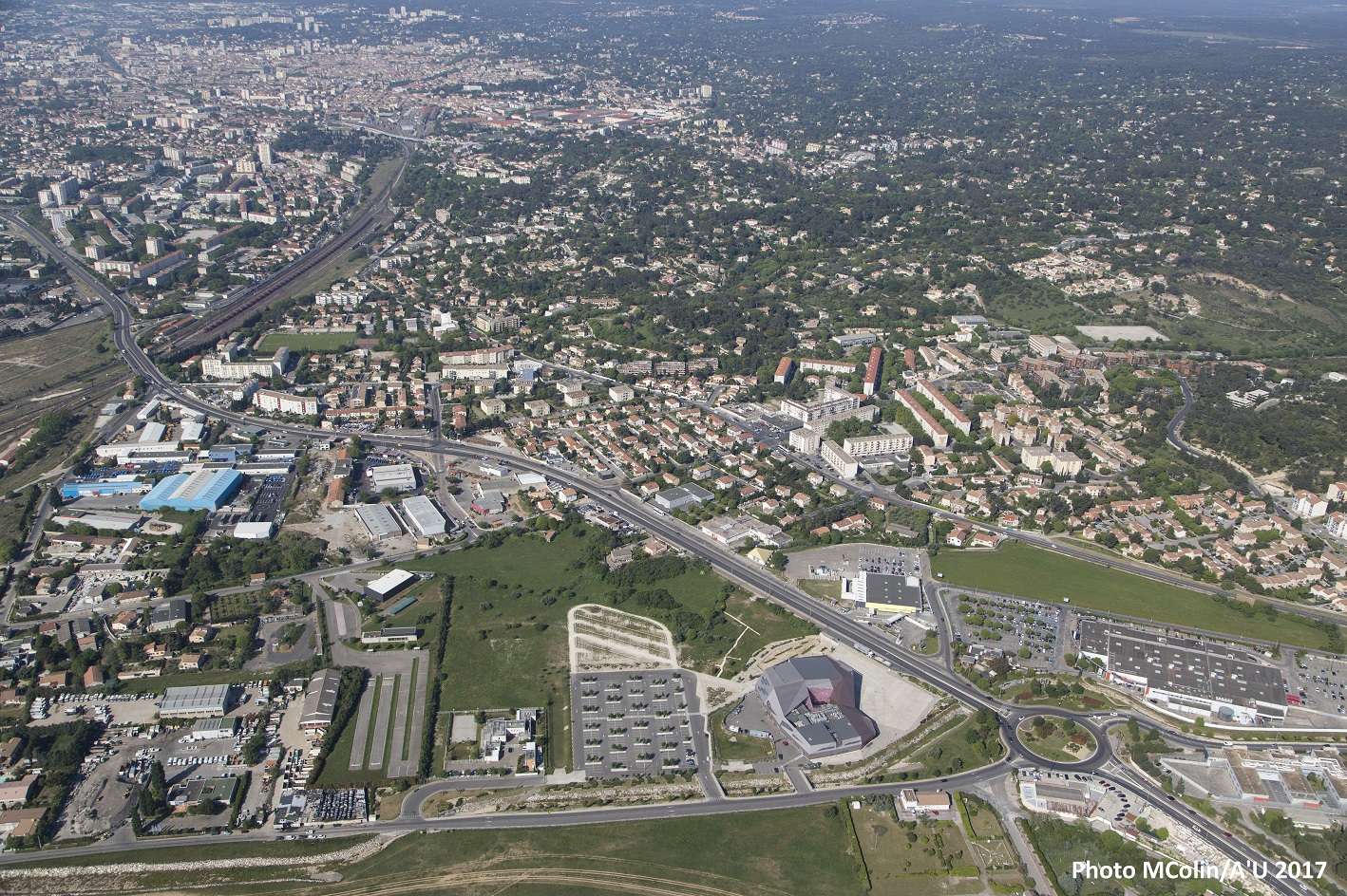   renouvellement urbain du quartier Mas de Mingue dans le cadre du 
Nouveau Programme National de Renouvellement Urbain (NPNRU) de la ville de Nîmes